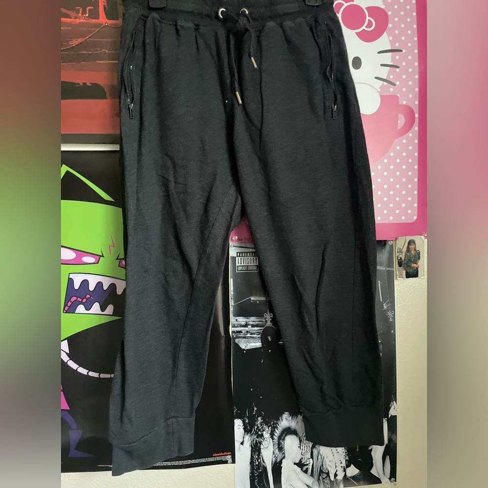 black knee high sweats♠️.